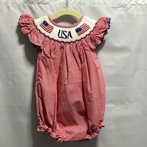 USA smocked bubble